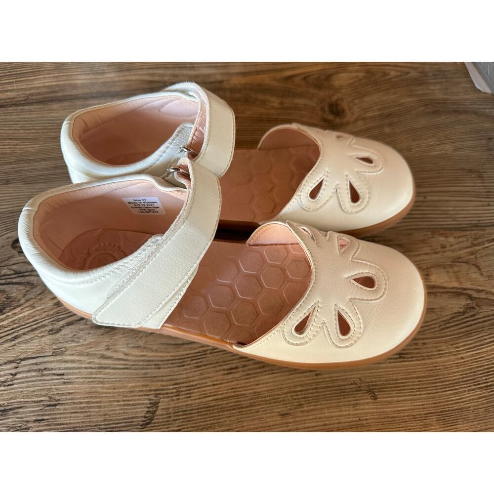 Livie & Luca White Petal 2.0 Mary Jane Shoes Girls 3 3Y